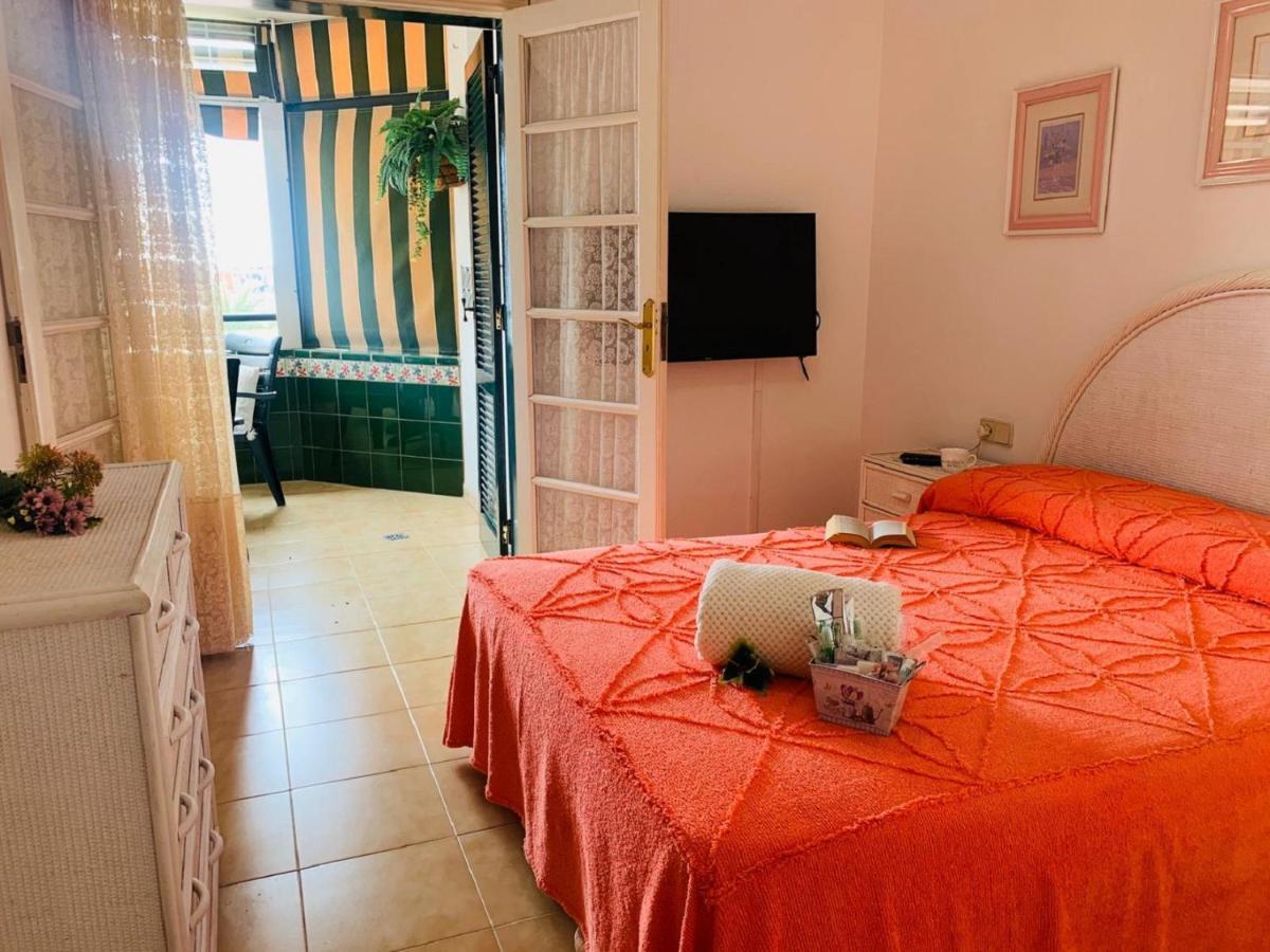 Views To The Infinite Sea In Los Cristianos 洛斯克里斯蒂亚诺斯 外观 照片