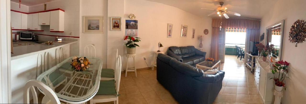 Views To The Infinite Sea In Los Cristianos 洛斯克里斯蒂亚诺斯 外观 照片